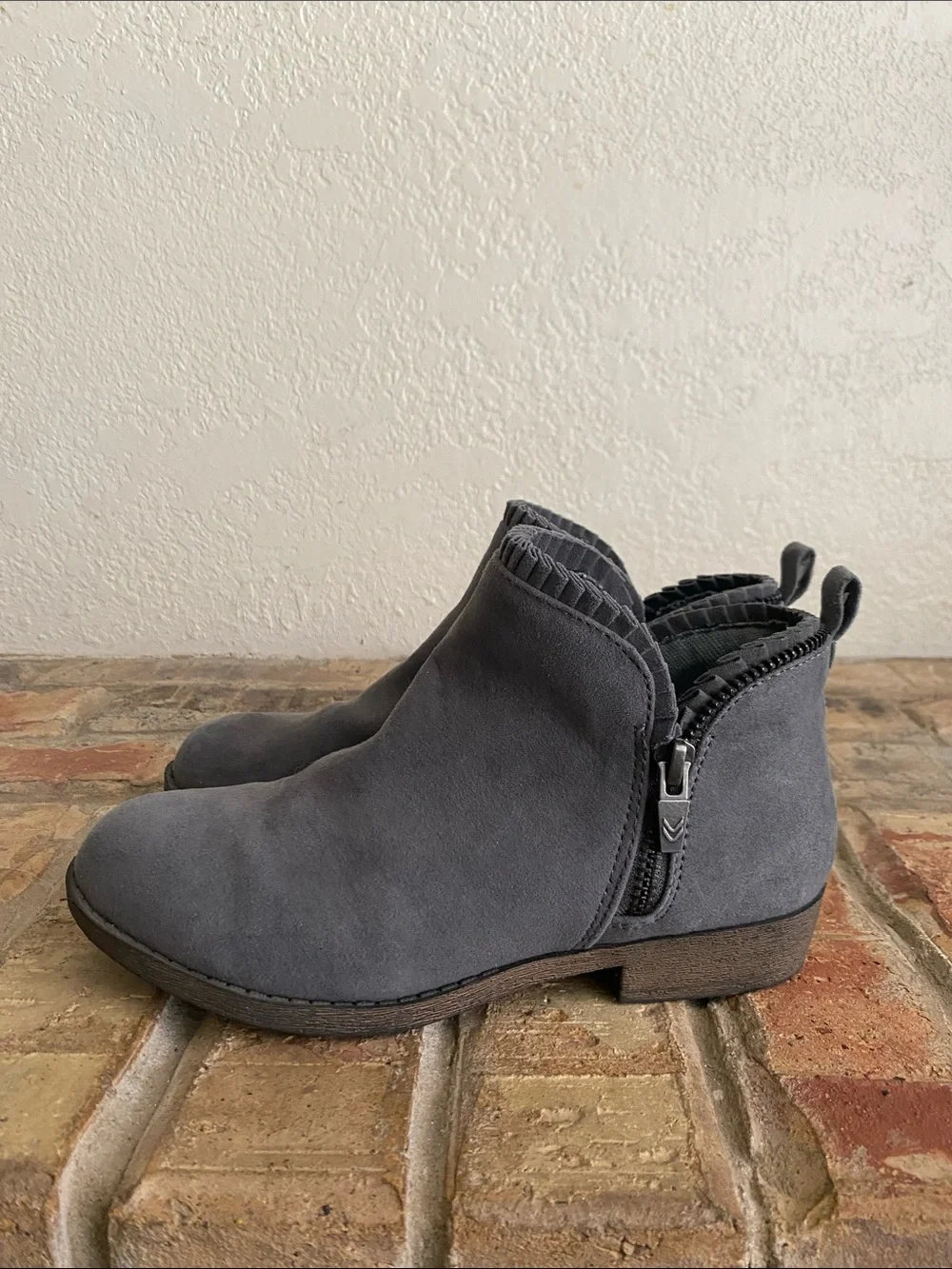 Girls Gray Booties